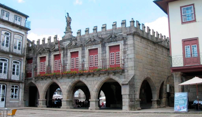 Antigo_Paço_do_Conselho_Guimaraes