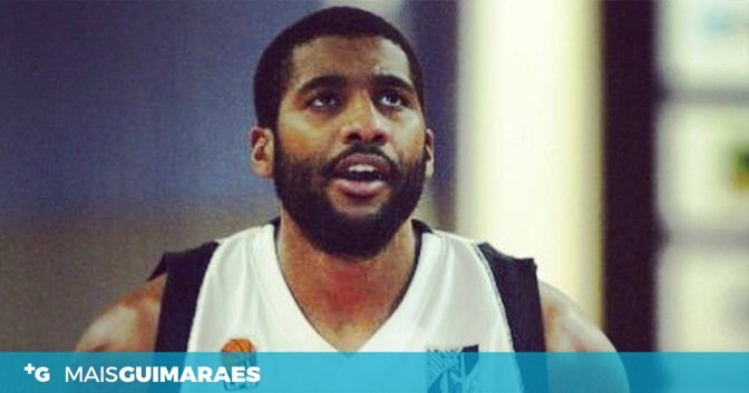 Basquetebol_Vitória_Rod-Nealy