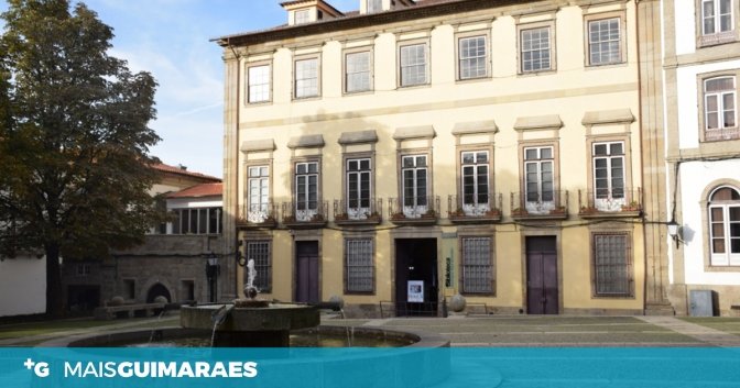 biblioteca raul brandão