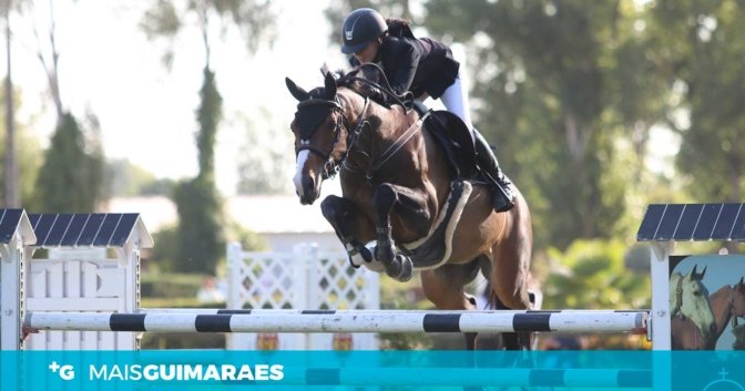 Bruna-Carvalho-cavaleira-barra