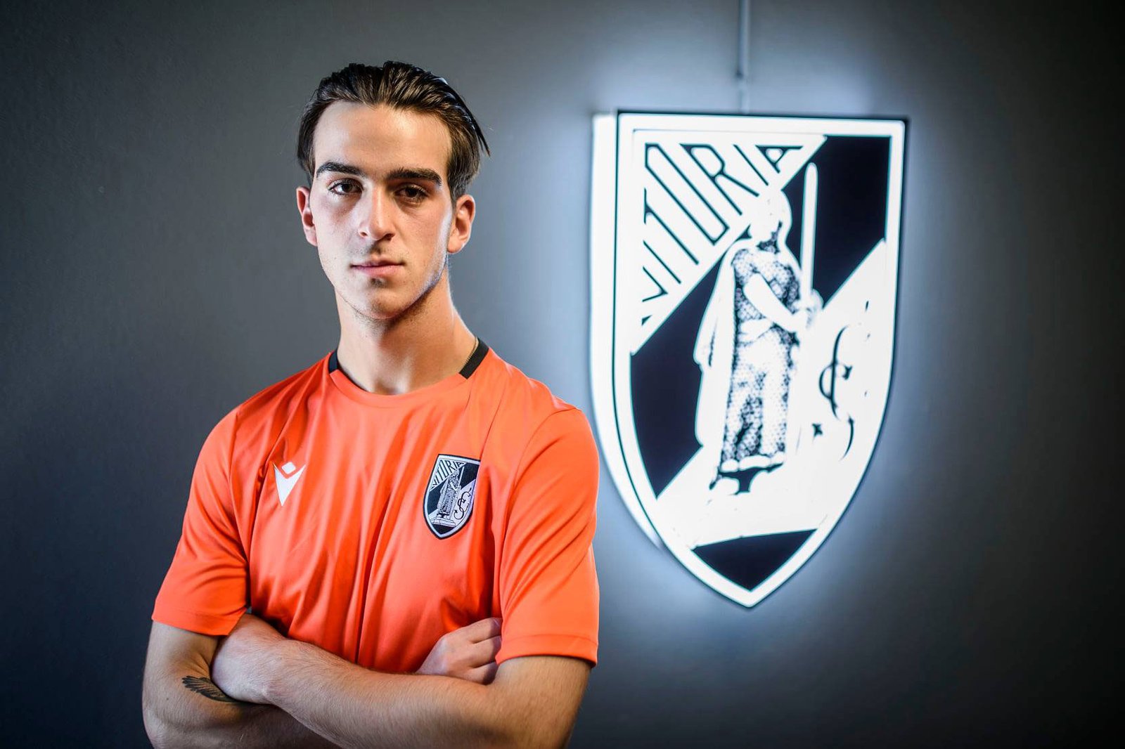 Tiago Gonçalves assina por três temporadas - Mais Guimarães