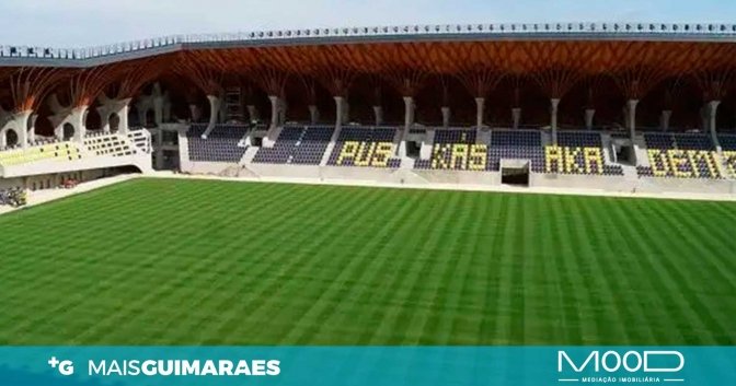 Puskas-Akademia-estádi-mood