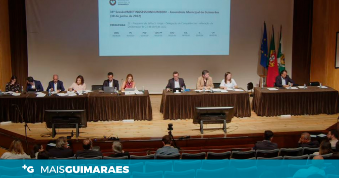 assembleia municipal com barra