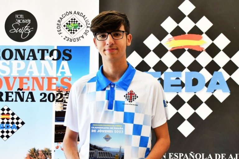 Conquistador Xulio Del Prado Sagrou se Campe o Espanhol De Xadrez conquistador-xulio-del-prado-sagrou-se-campe-o-espanhol-de-xadrez